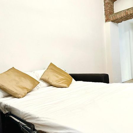 Isola - Garibaldi Lovely Apt. With Netflix And Wifi Milano Ngoại thất bức ảnh