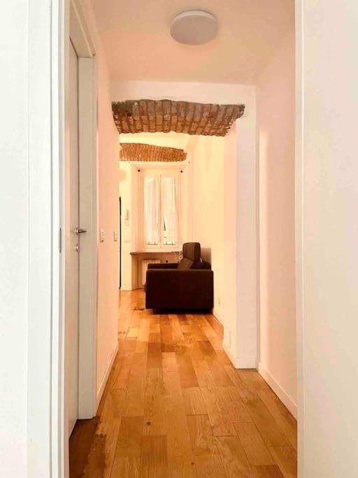 Isola - Garibaldi Lovely Apt. With Netflix And Wifi Milano Ngoại thất bức ảnh