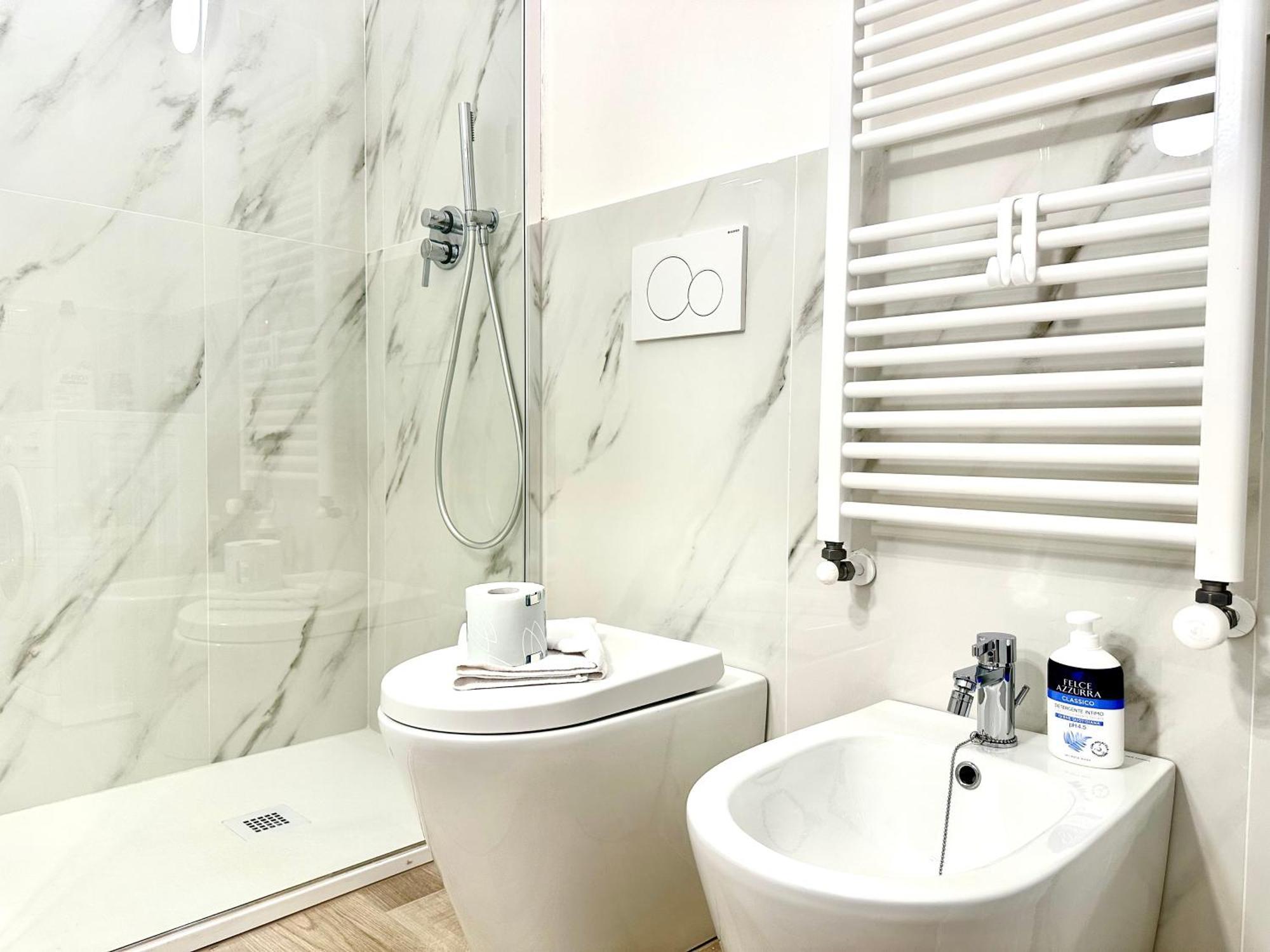 Isola - Garibaldi Lovely Apt. With Netflix And Wifi Milano Ngoại thất bức ảnh