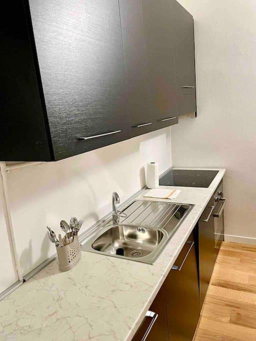 Isola - Garibaldi Lovely Apt. With Netflix And Wifi Milano Ngoại thất bức ảnh