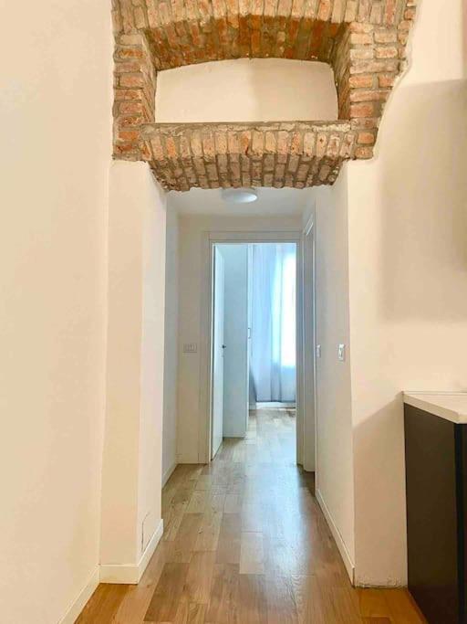 Isola - Garibaldi Lovely Apt. With Netflix And Wifi Milano Ngoại thất bức ảnh