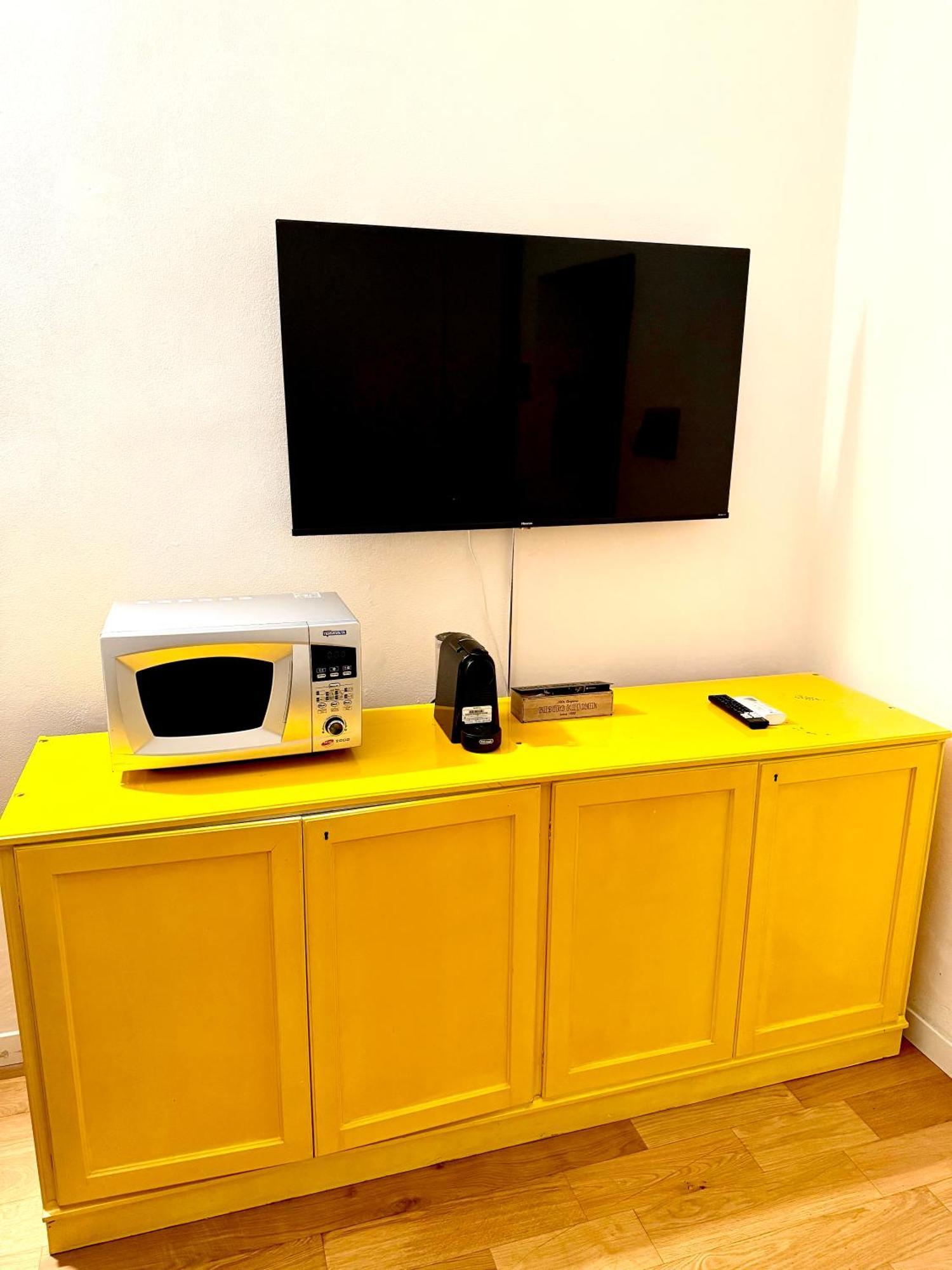Isola - Garibaldi Lovely Apt. With Netflix And Wifi Milano Ngoại thất bức ảnh